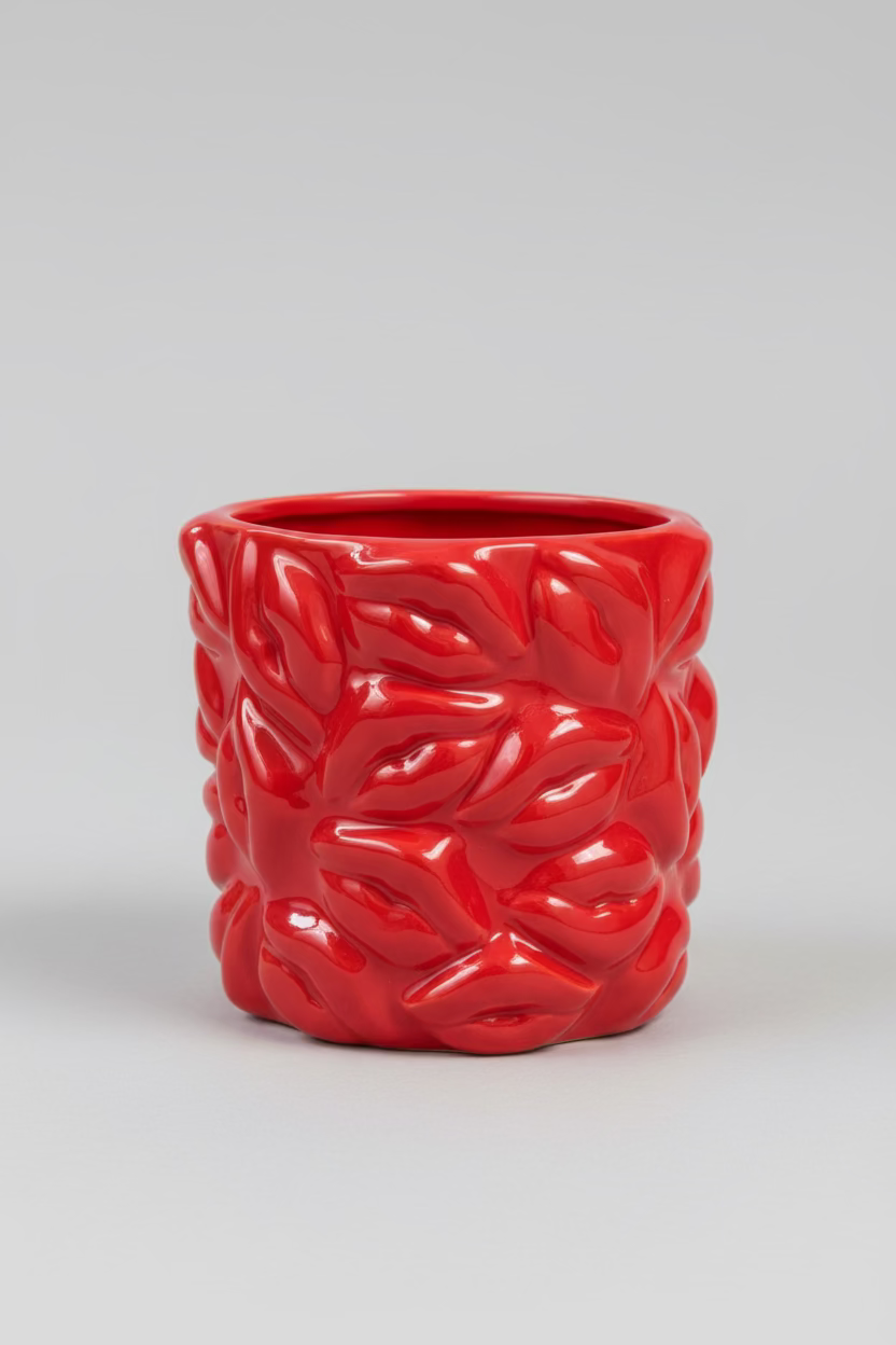 Red Kiss Vase - Lip Design Red