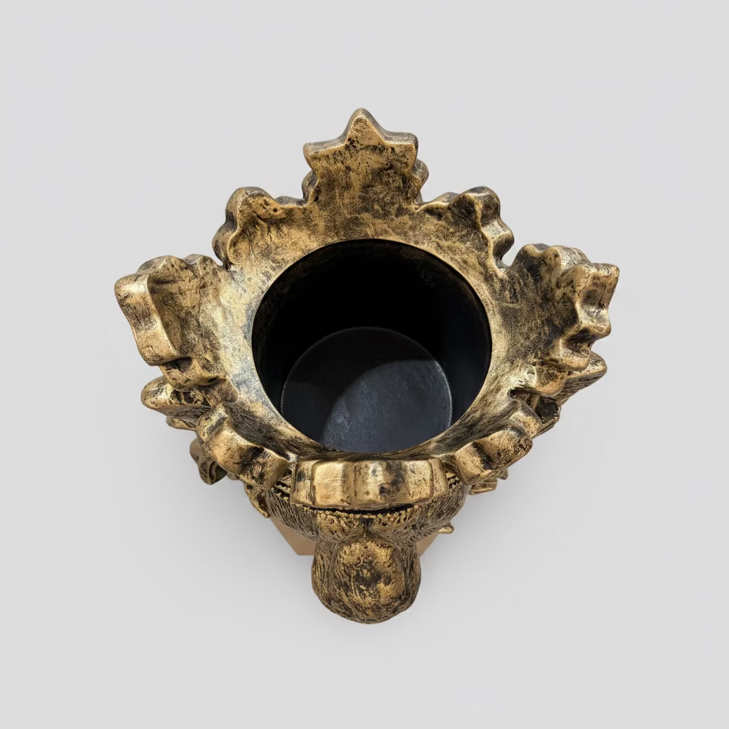 Royal Lion XL – Luxury Lion Head Planter Gold