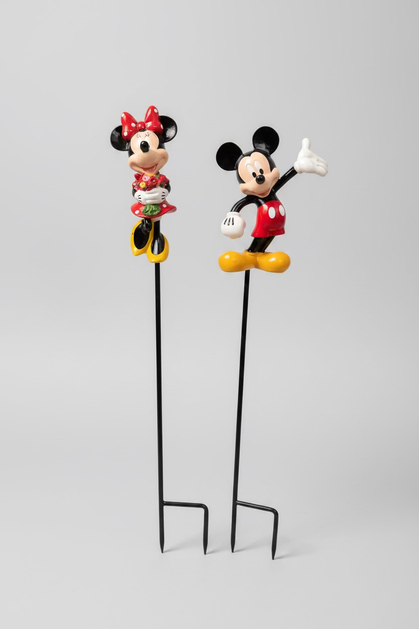 Disney Mickey Mouse Garden Stake "Welcome" - Decorative Plug for Garden & Flower Pot