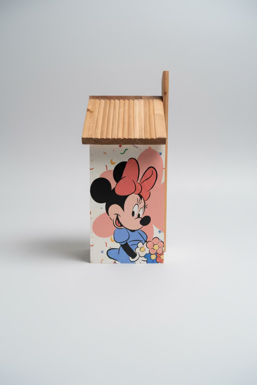 Disney Minnie Mouse Wooden Birdhouse – Decorative Nesting Box for Garden & Balcony